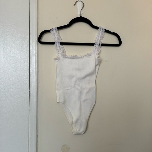 Zara Lace Trim Seamless Ribbed Bodysuit - Picture 3 of 5